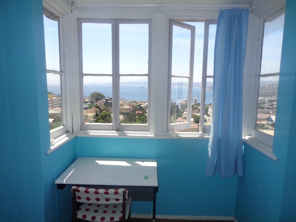 Hostal Faro Azul Valparaíso Habitación foto
